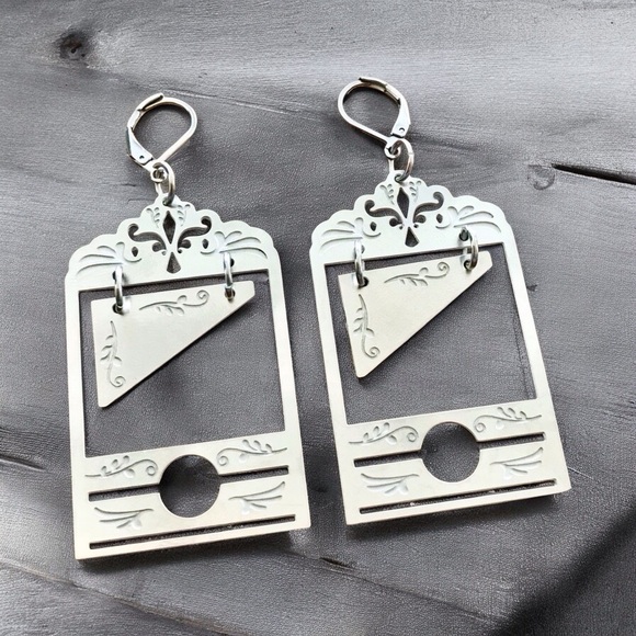 🆕 Guillotine Laser Cut Earrings Stainless Steel - Picture 3 of 5